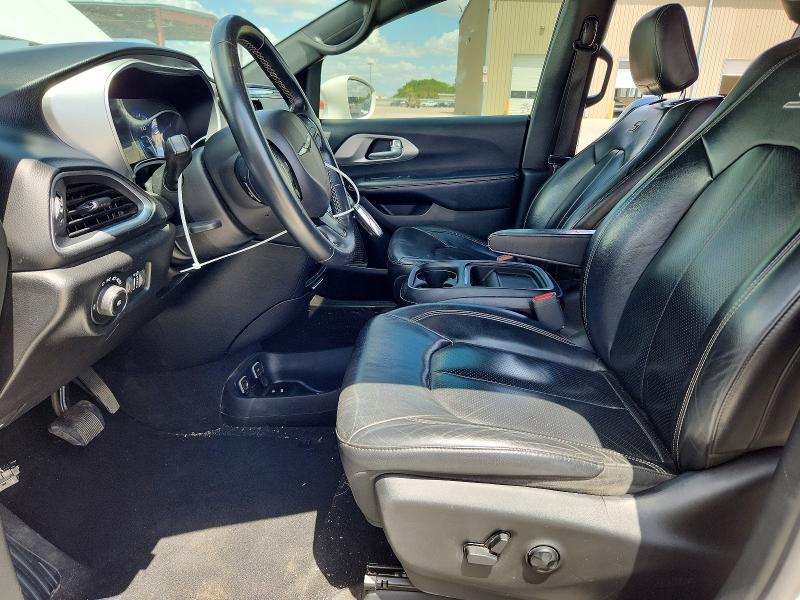 Photo 7 from auction – 2018 CHRYSLER PACIFICA with VIN 2C4RC1BG4JR228069
