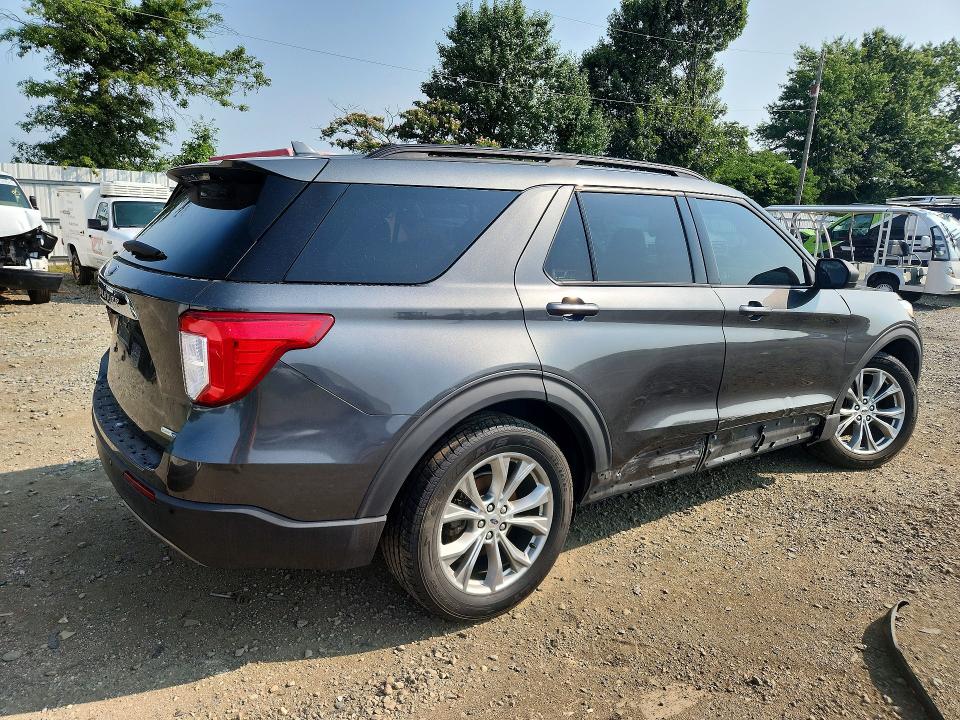Photo 3 from auction – 2020 FORD EXPLORER with VIN 1FMSK8DHXLGA46749