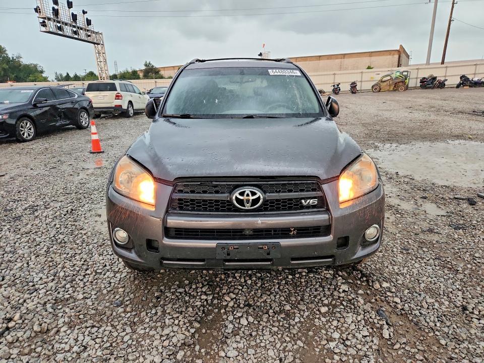 Photo 5 from auction – 2011 TOYOTA RAV4 with VIN 2T3WK4DV8BW012624