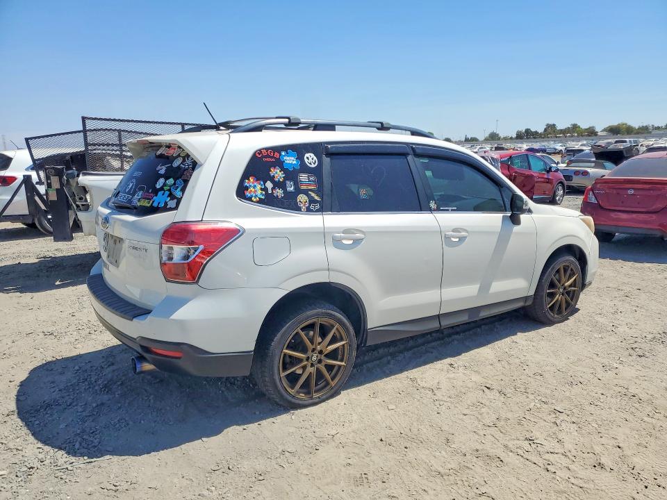 صورة رقم 3 من المزاد - 2015 SUBARU FORESTER مع VIN JF2SJAHC6FH475058