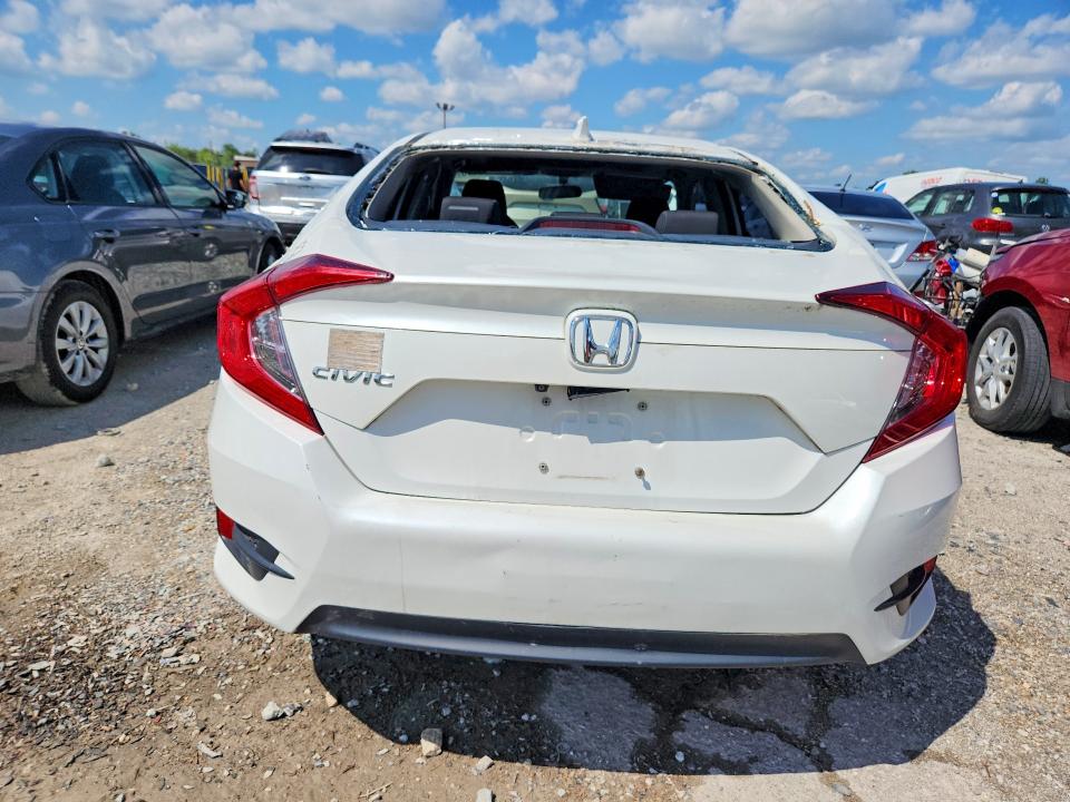 Photo 6 from auction – 2018 HONDA CIVIC with VIN 19XFC2F75JE033697
