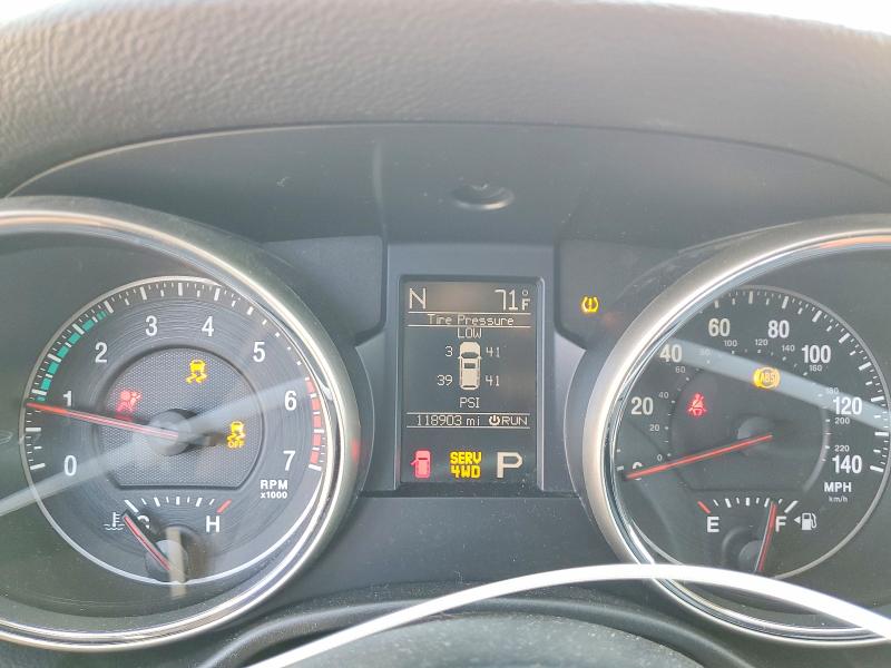 Photo 9 from auction – 2011 JEEP GRAND CHEROKEE with VIN 1J4RR5GT9BC656736