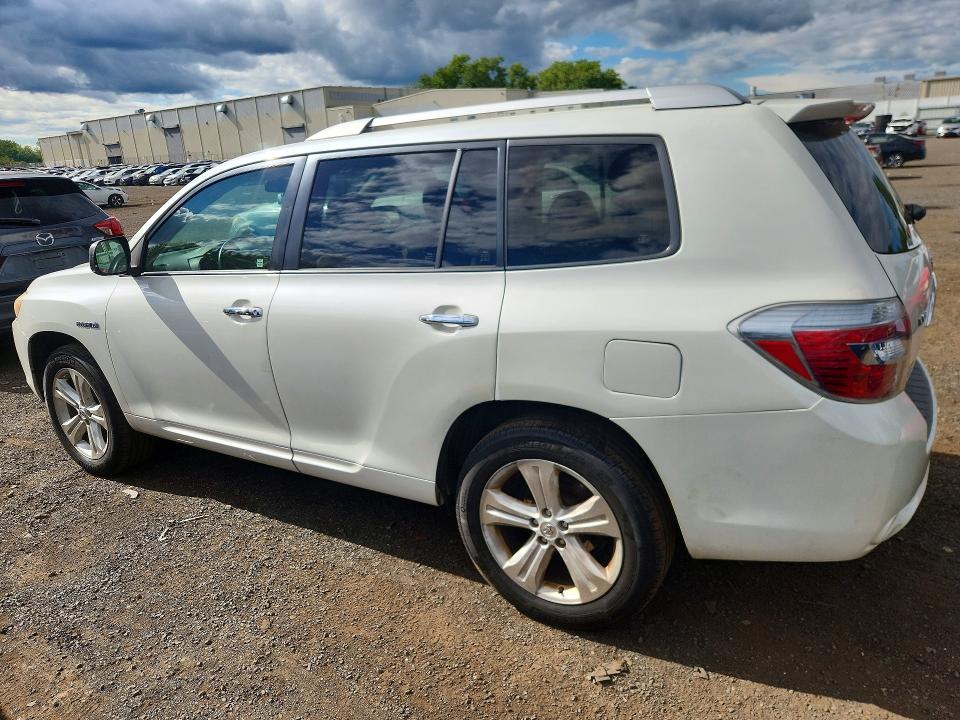 Photo 2 from auction – 2008 TOYOTA HIGHLANDER with VIN JTEEW41A882002738