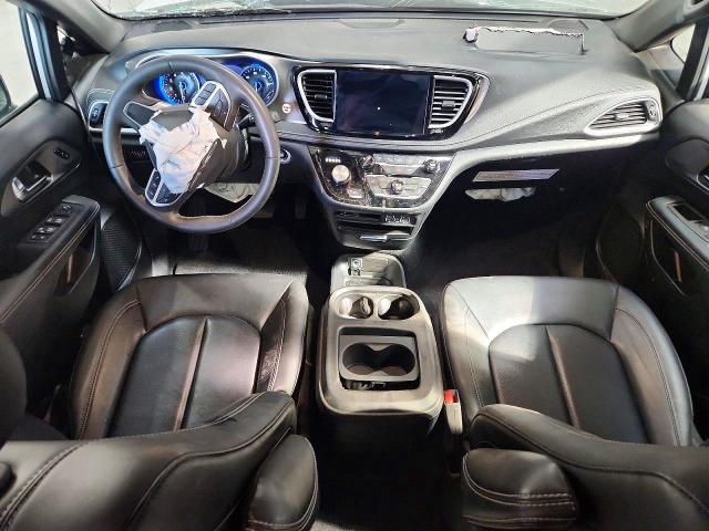 Photo 8 from auction – 2025 CHRYSLER PACIFICA with VIN 2C4RC1BG0SR523557