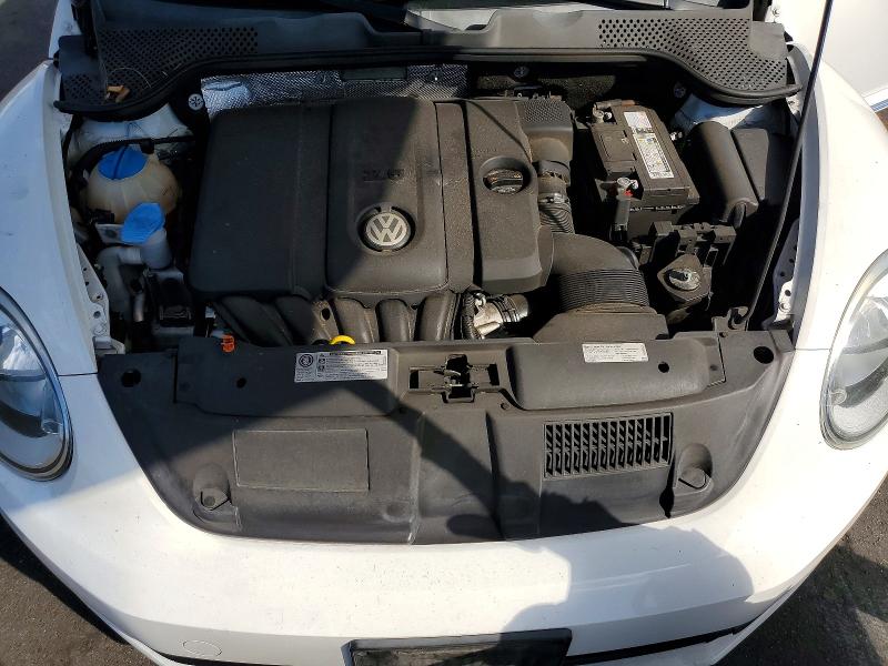 Photo 11 from auction – 2013 VOLKSWAGEN BEETLE with VIN 3VW5P7AT5DM826183