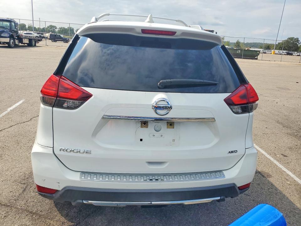 Photo 6 from auction – 2017 NISSAN ROGUE with VIN KNMAT2MV2HP512357