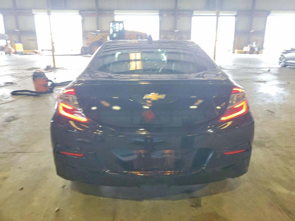 Photo 6 from auction – 2017 CHEVROLET VOLT with VIN 1G1RC6S56HU214403