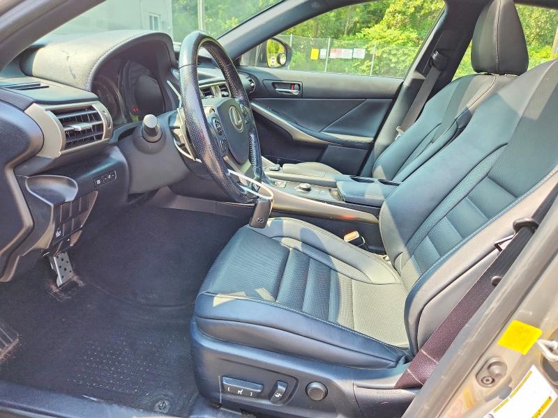 Photo 7 from auction – 2016 LEXUS IS with VIN JTHCM1D29G5003980