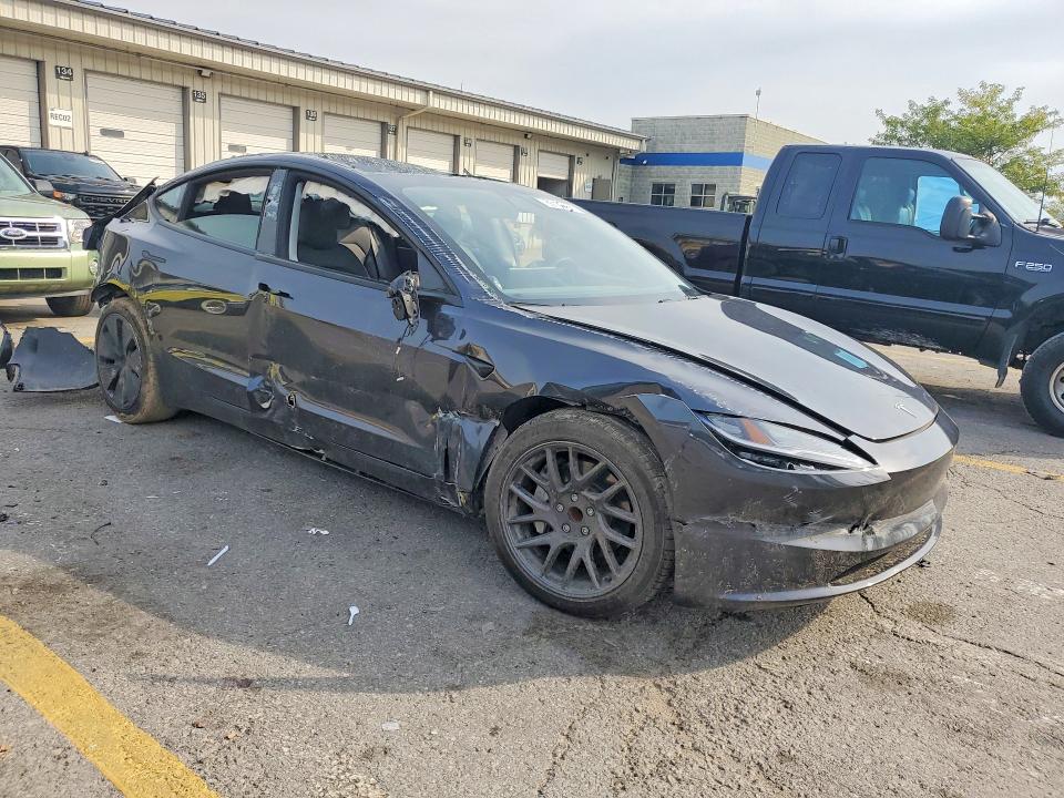 صورة رقم 4 من المزاد - 2024 TESLA MODEL 3 مع VIN 5YJ3E1EA5RF868936