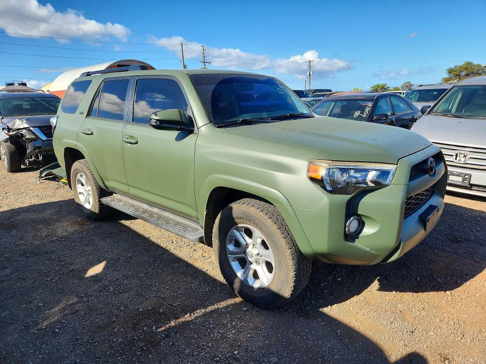 Photo 4 from auction – 2018 TOYOTA 4RUNNER with VIN JTEBU5JR2J5532034
