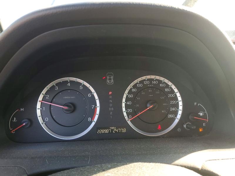 Photo 9 from auction – 2010 HONDA ACCORD with VIN 1HGCP2F72AA800109
