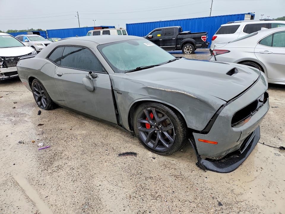 Photo 4 from auction – 2019 DODGE CHALLENGER with VIN 2C3CDZBT5KH652368