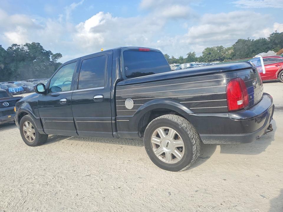 Photo 2 from auction – 2002 LINCOLN BLACKWOOD with VIN 5LTEW05A22KJ02300
