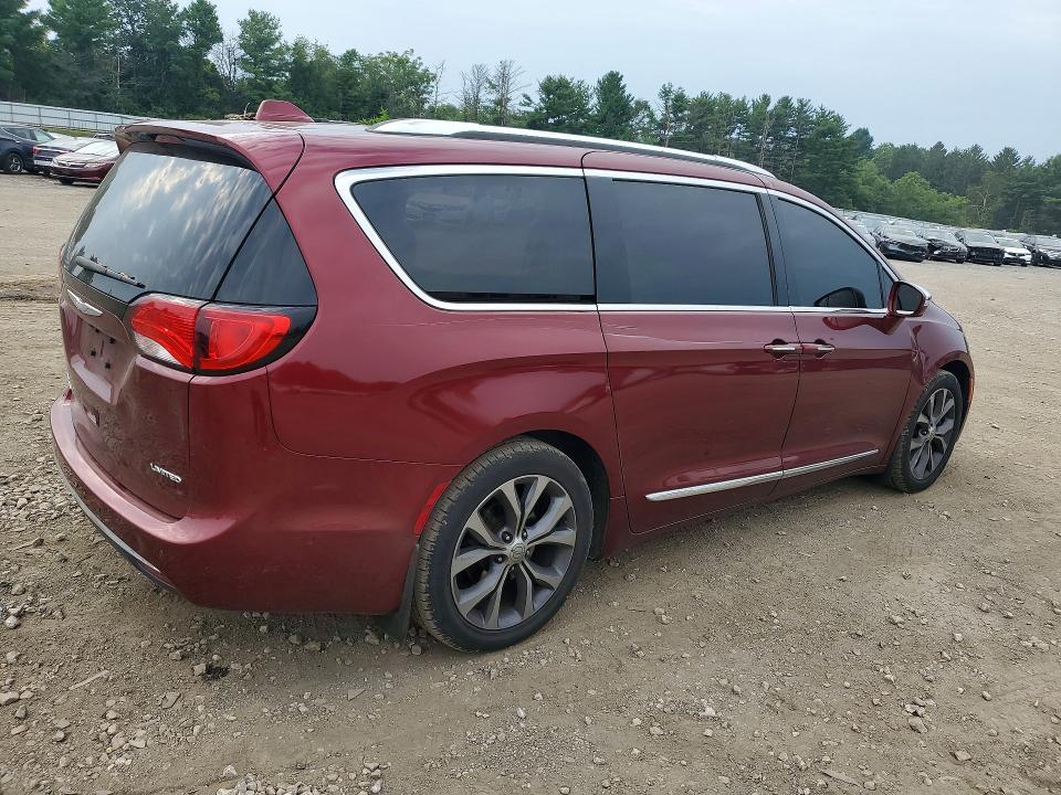 Photo 3 from auction – 2017 CHRYSLER PACIFICA with VIN 2C4RC1GG8HR533111