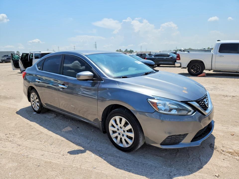 Photo 4 from auction – 2017 NISSAN SENTRA with VIN 3N1AB7APXHY348010