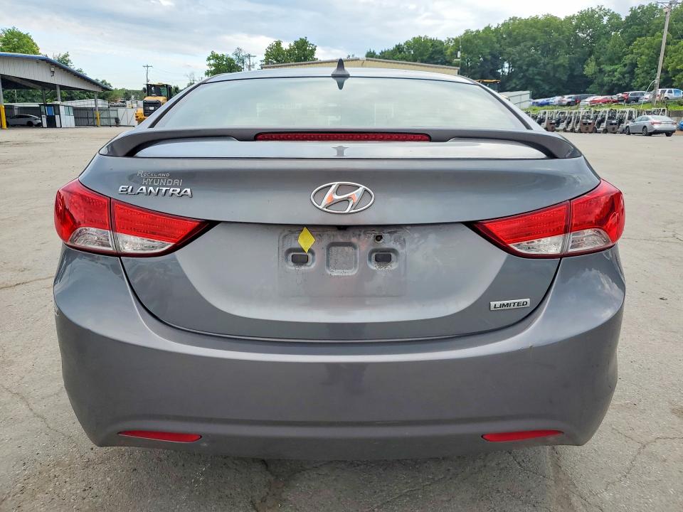 Photo 6 from auction – 2013 HYUNDAI ELANTRA with VIN 5NPDH4AEXDH290834