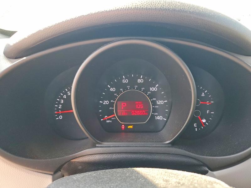 Photo 9 from auction – 2014 KIA SOUL with VIN KNDJP3A59E7728586