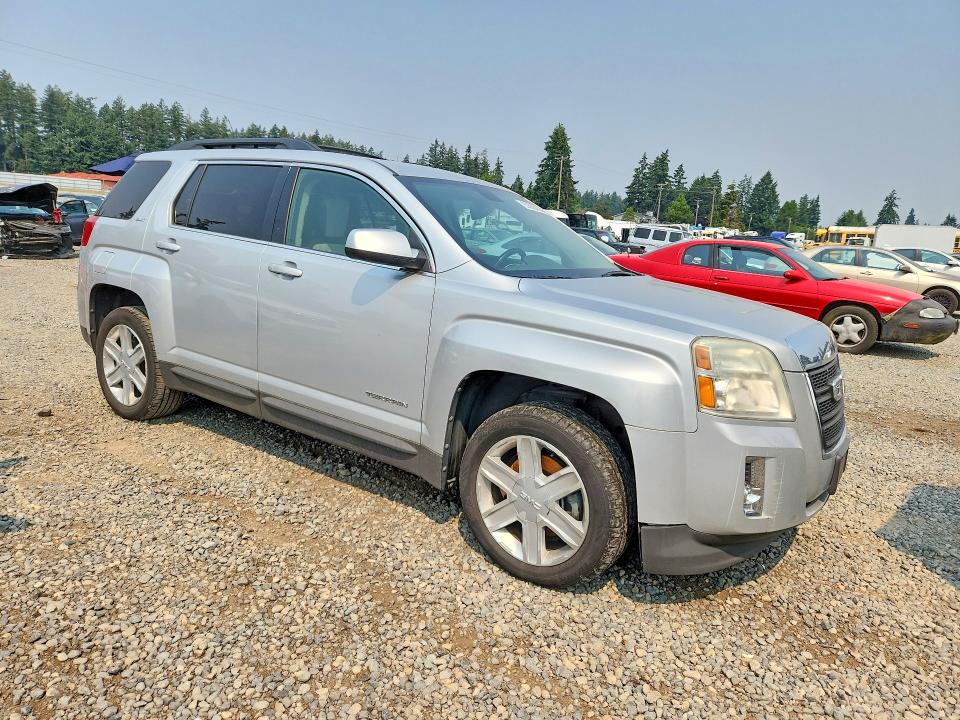 Photo 4 from auction – 2010 GMC TERRAIN with VIN 2CTFLGEY0A6279021