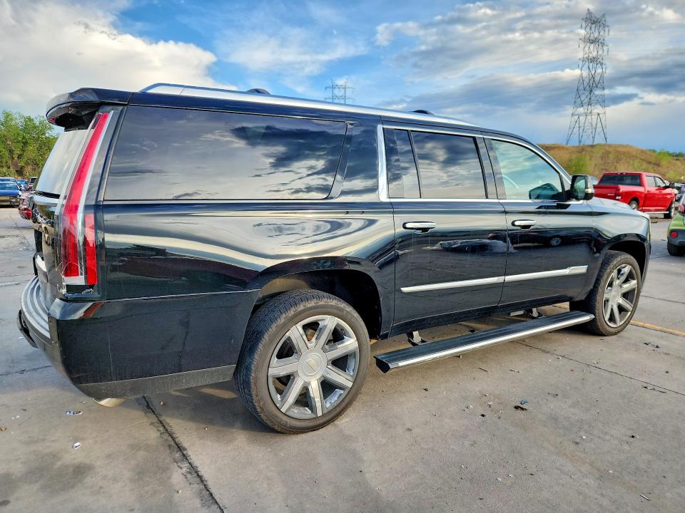 Photo 3 from auction – 2016 CADILLAC ESCALADE with VIN 1GYS4JKJXGR312044
