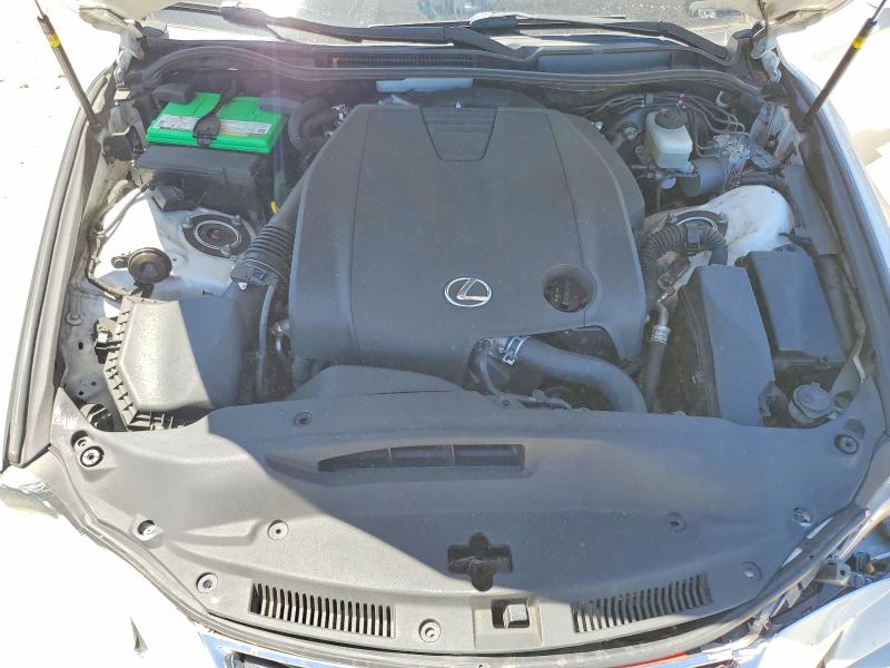 Photo 11 from auction – 2015 LEXUS IS with VIN JTHBF1D22F5049865