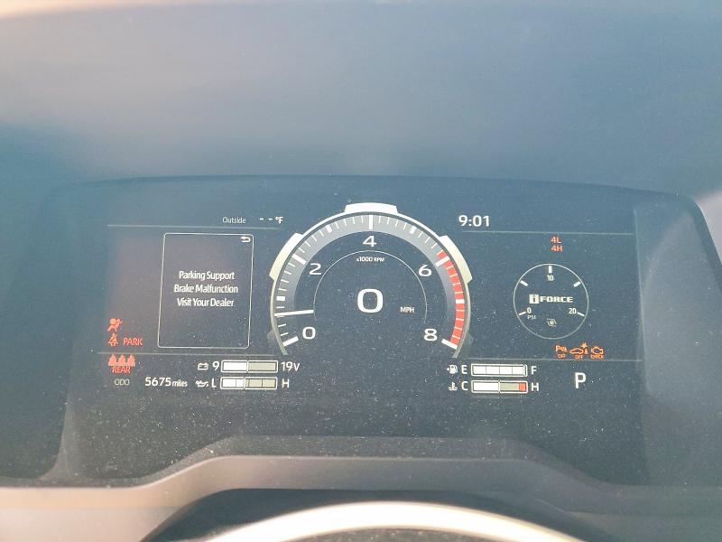 Photo 9 from auction – 2026 TOYOTA TUNDRA with VIN 5TFNA5DB1TX418042