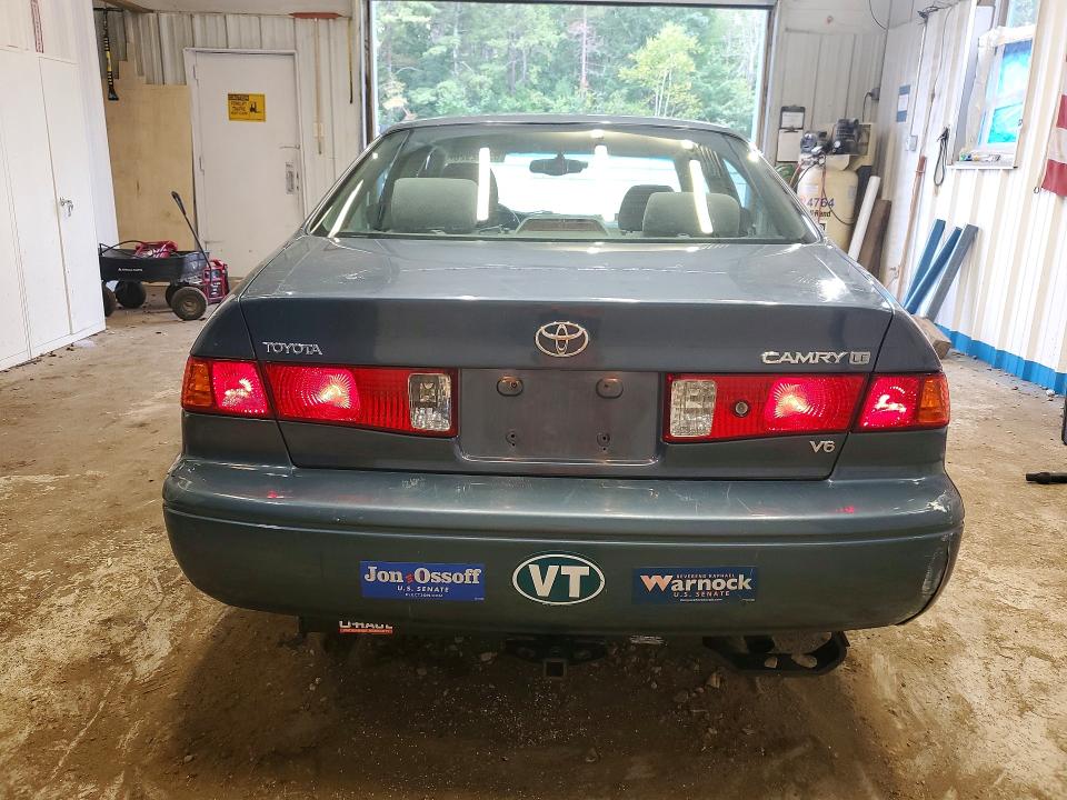 Photo 6 from auction – 2000 TOYOTA CAMRY with VIN 4T1BF22K3YU942366