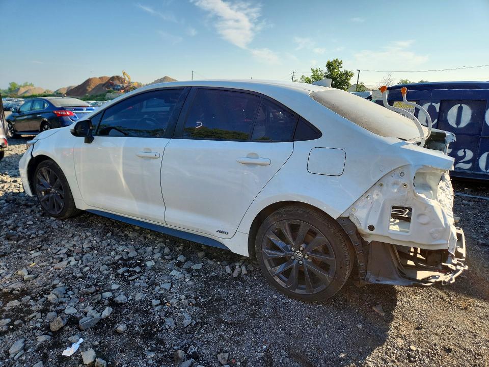 Снимка 2 от търг – 2024 TOYOTA COROLLA HYBRID с VIN JTDBDMHE6R3014999