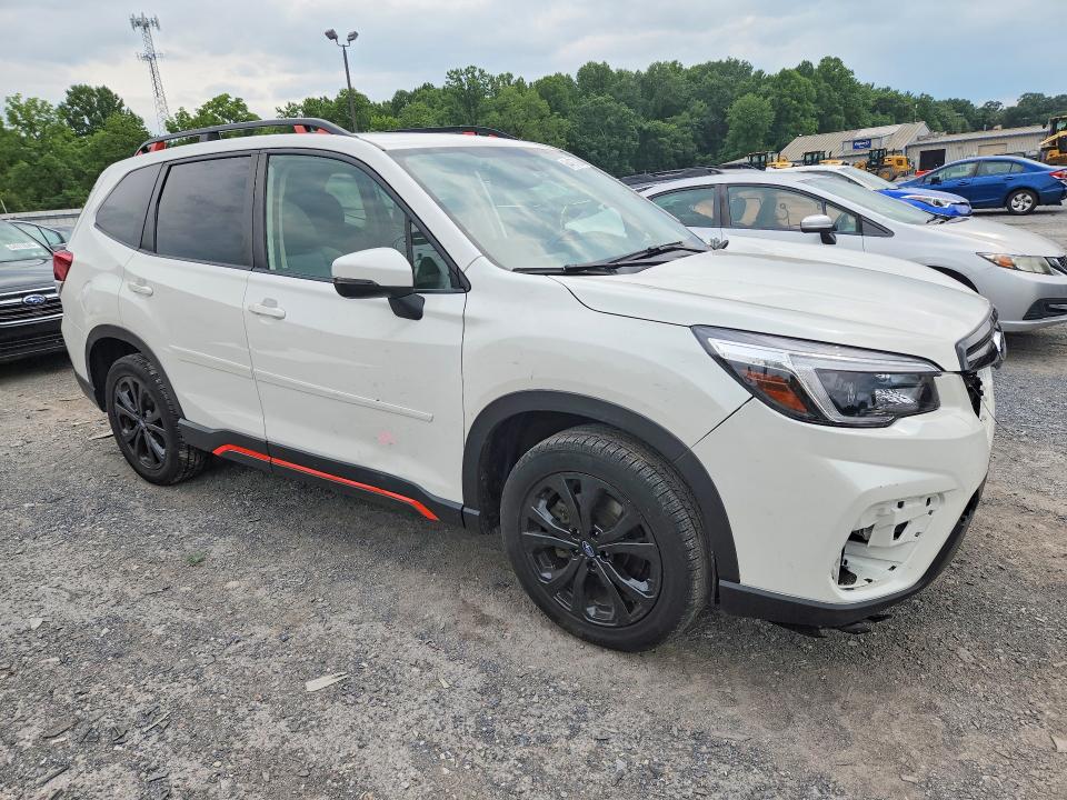 Foto 4 de la subasta – 2021 SUBARU FORESTER con VIN JF2SKARC5MH531466