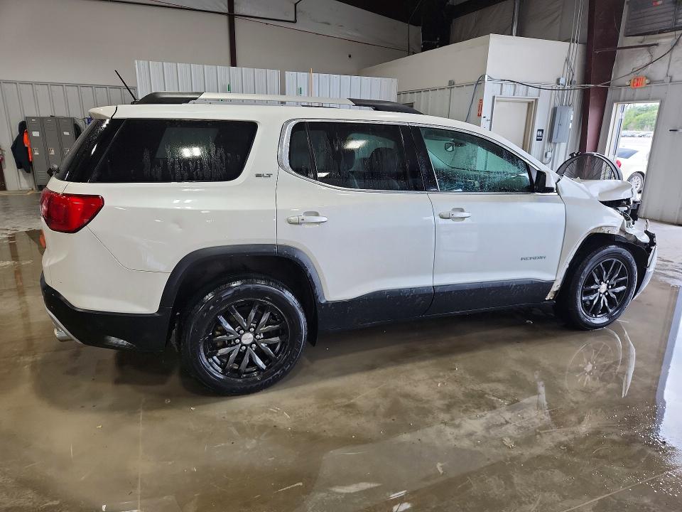 Photo 3 from auction – 2017 GMC ACADIA with VIN 1GKKNMLS5HZ197192