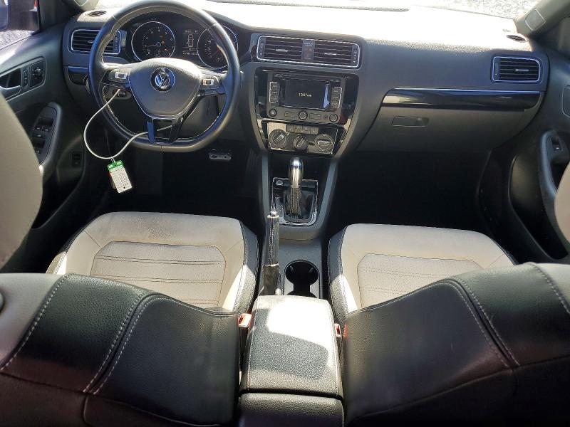 Photo 8 from auction – 2015 VOLKSWAGEN JETTA with VIN 3VWD17AJ5FM404574