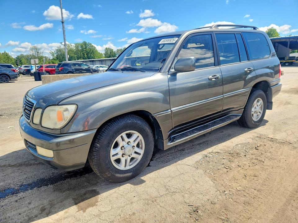 LEXUS LX 1999 with VIN JT6HT00W5X0062641 - Photo from auction