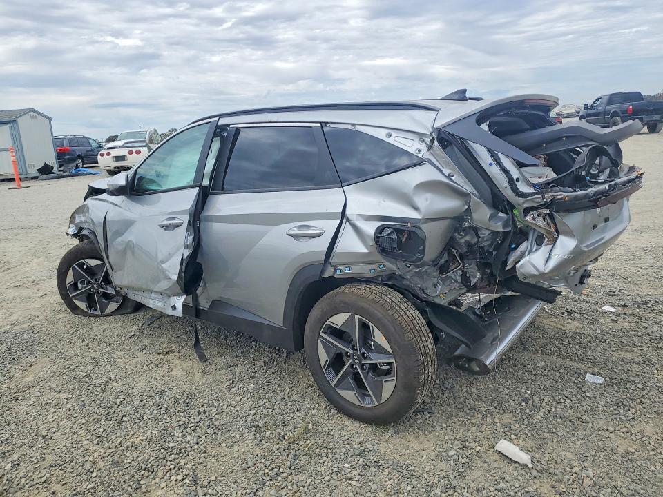 Photo 2 from auction – 2026 HYUNDAI TUCSON with VIN 5NMJBCDE6TH762663