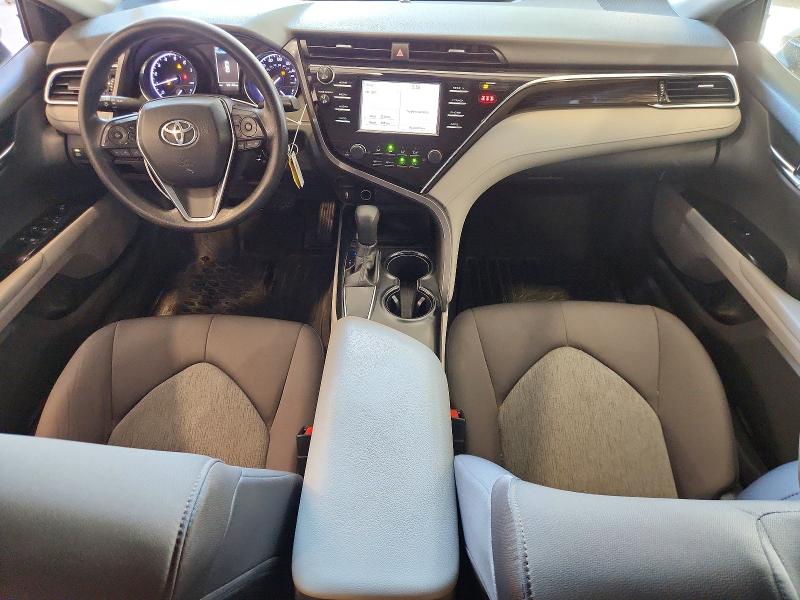 Photo 8 from auction – 2018 TOYOTA CAMRY with VIN 4T1B11HK5JU642656