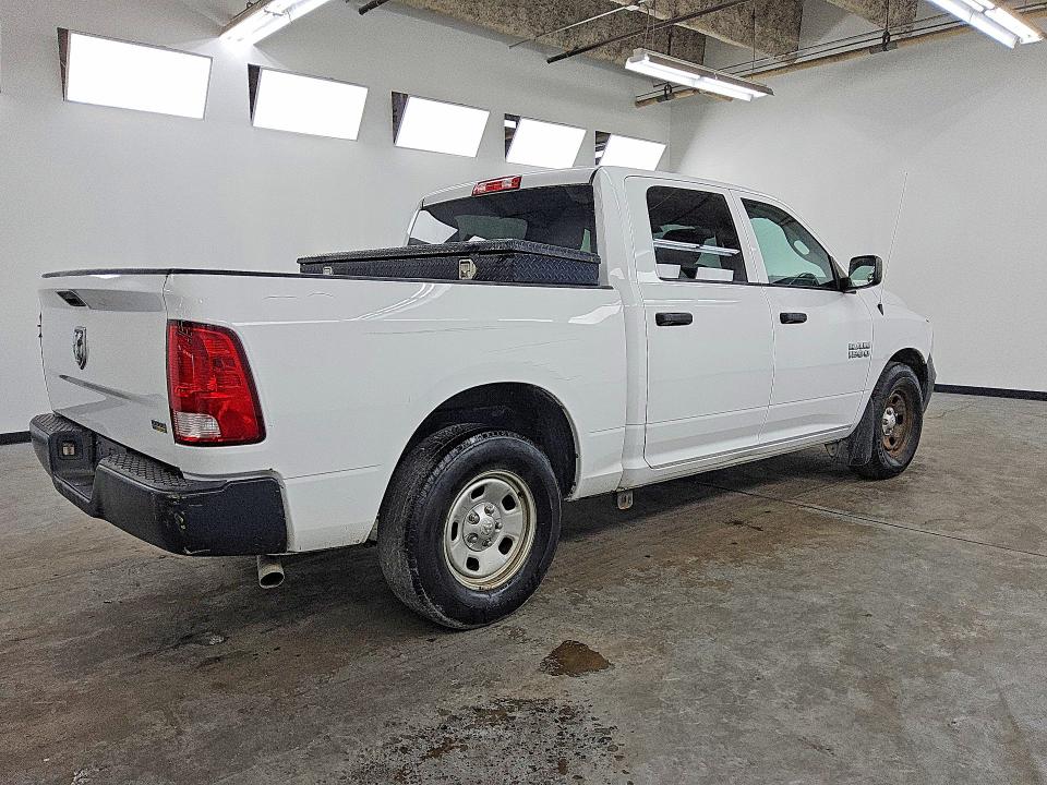 Photo 3 from auction – 2016 RAM 1500 with VIN 1C6RR6KG9GS189151