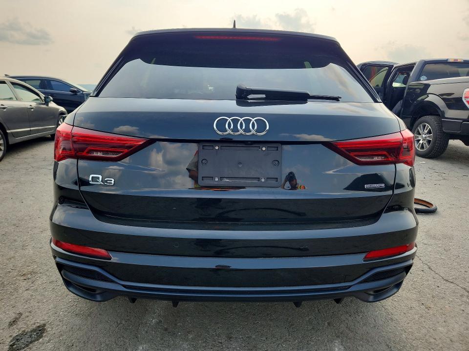 Photo 6 from auction – 2021 AUDI Q3 with VIN WA1DECF3XM1031739