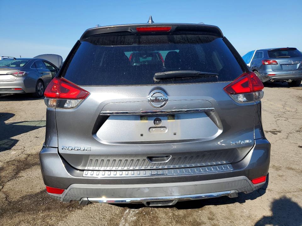 Photo 6 from auction – 2018 NISSAN ROGUE with VIN KNMAT2MV2JP620533