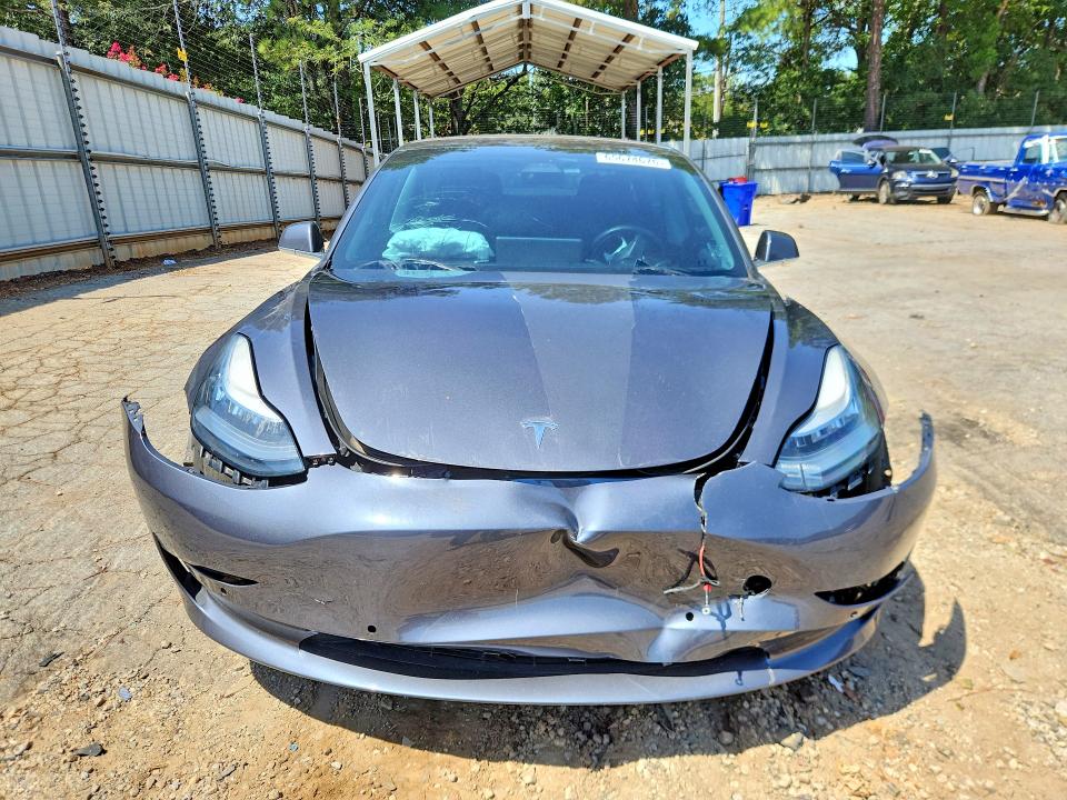 Photo 5 from auction – 2019 TESLA MODEL 3 with VIN 5YJ3E1EBXKF194605