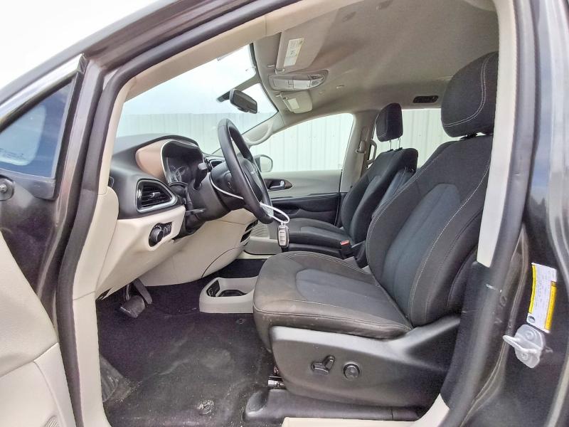 Photo 7 from auction – 2020 CHRYSLER VOYAGER with VIN 2C4RC1CG6LR237471