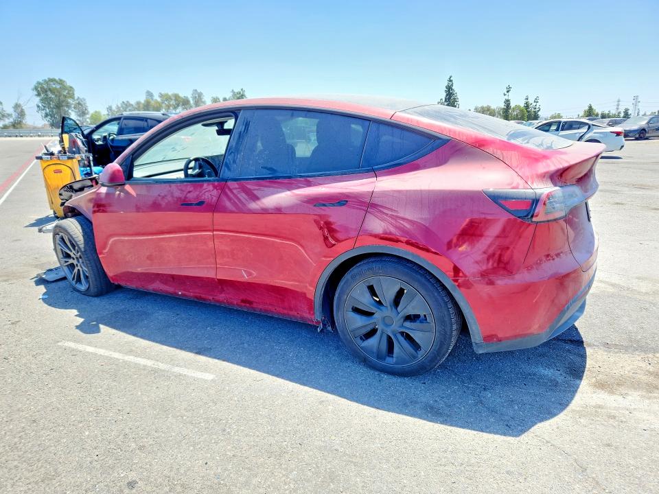Фото 2 с аукциона – 2024 TESLA MODEL Y с VIN 7SAYGDEDXRF193356