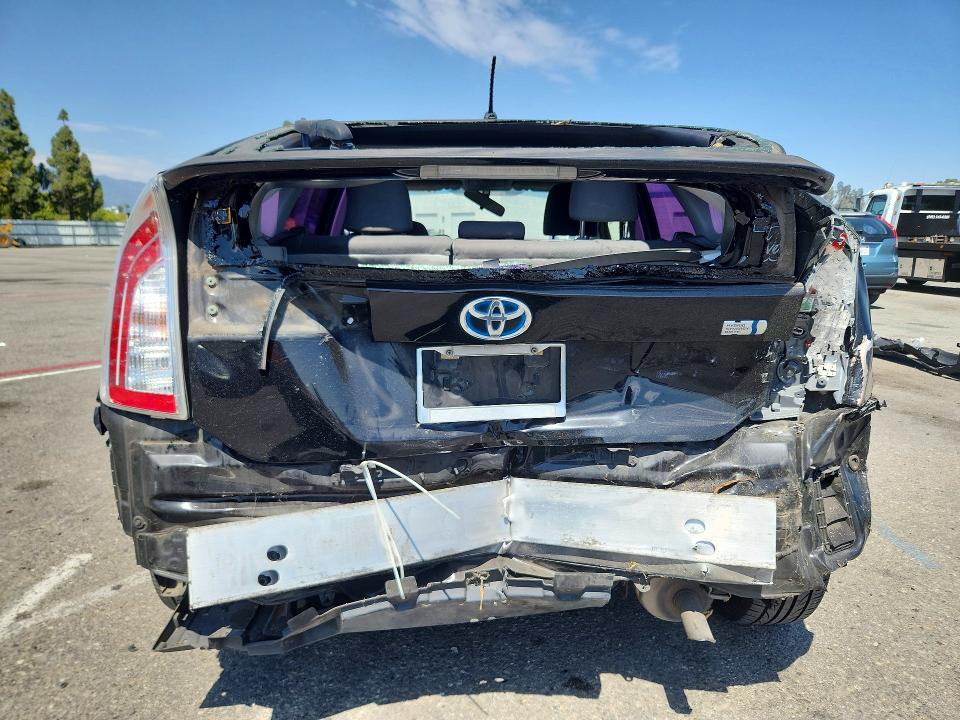 Photo 6 from auction – 2014 TOYOTA PRIUS with VIN JTDKN3DU3E1787598