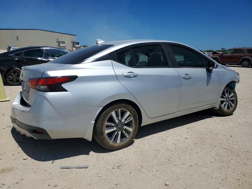 Photo 3 from auction – 2025 NISSAN VERSA with VIN 3N1CN8EV6SL832131