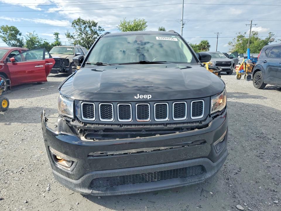 Photo 5 from auction – 2019 JEEP COMPASS with VIN 3C4NJCBB8KT851844
