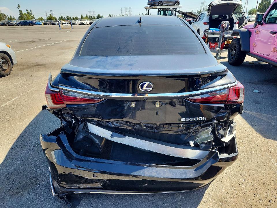 Photo 6 from auction – 2020 LEXUS ES with VIN 58AD21B12LU009677