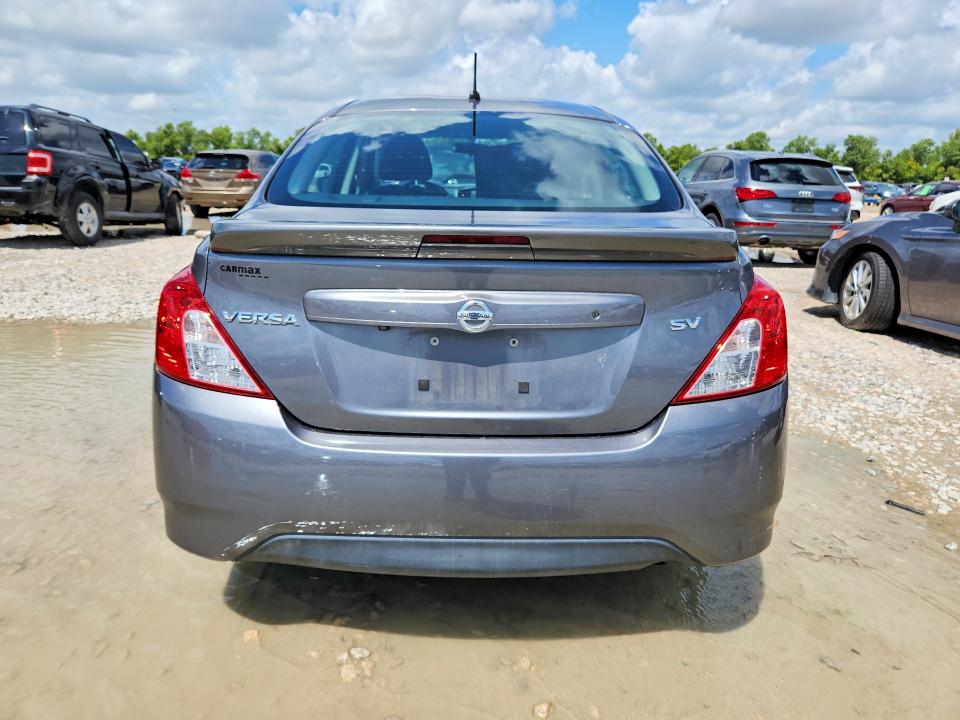 Photo 6 from auction – 2018 NISSAN VERSA with VIN 3N1CN7AP7JL886800