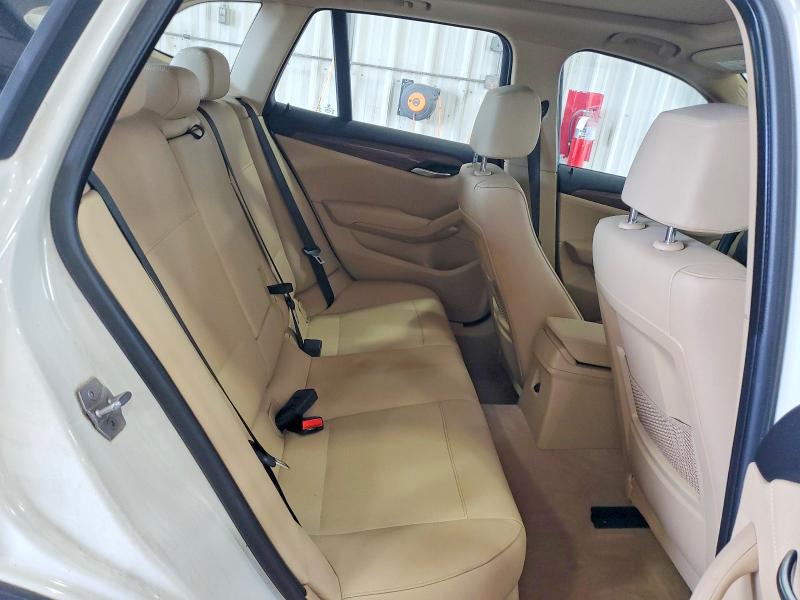Photo 11 from auction – 2015 BMW X1 with VIN WBAVL1C54FVY40446