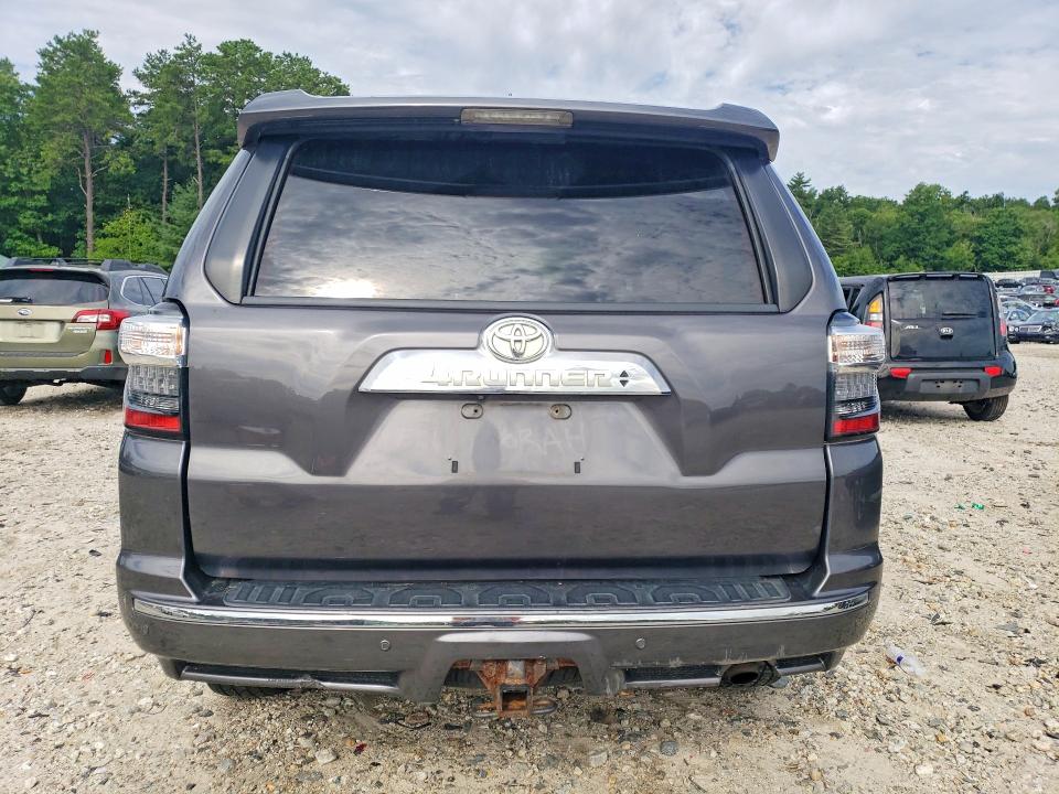 Photo 6 from auction – 2016 TOYOTA 4RUNNER with VIN JTEBU5JR1G5334733