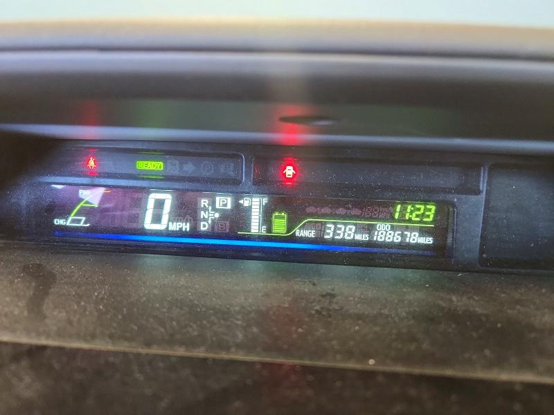 Photo 9 from auction – 2014 TOYOTA PRIUS V with VIN JTDZN3EU2EJ001478