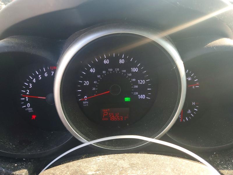 Photo 9 from auction – 2012 KIA SOUL with VIN KNDJT2A66C7742229