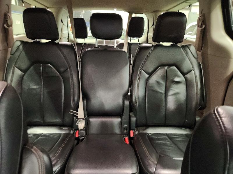 Photo 10 from auction – 2017 CHRYSLER PACIFICA with VIN 2C4RC1BG0HR810647