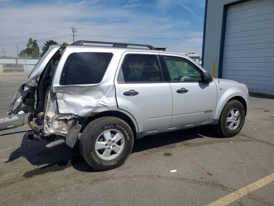 Photo 3 from auction – 2008 FORD ESCAPE with VIN 1FMCU03168KA45669